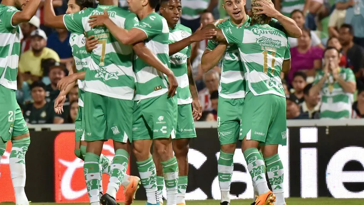 Santos-Laguna (1)